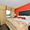 Cambria Hotel Suites FtLauderdale bedroom2