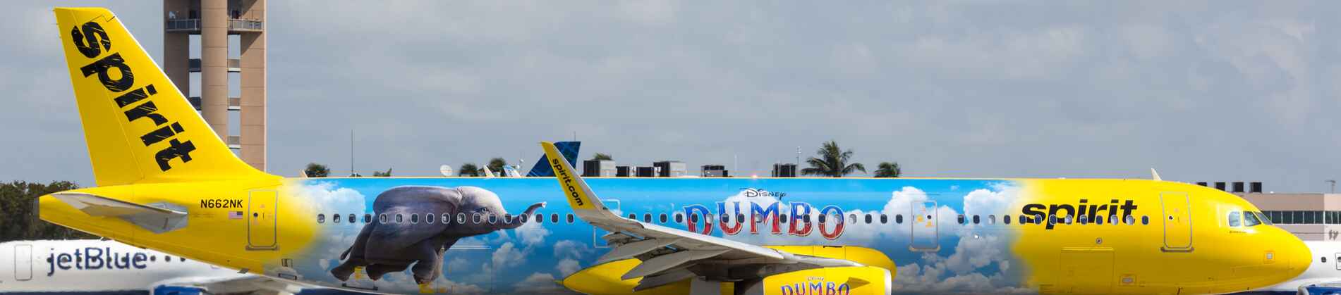 https://enjoyfortlauderdale.com/wp-content/uploads/2023/03/fort-lauderdale-airport-spirit-airlines-1904-419.jpg
